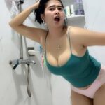 Cerita Sex Nikmatya Tubuh Sexy Istri Temanku